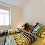 Ferienwohnung In Ediger Mosel 아파트 *