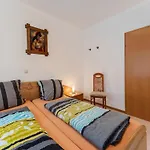 Ferienwohnung In Ediger Mosel Apartmán *