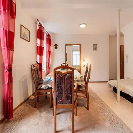 Comfortable In Ediger Eller Eifel Apartment