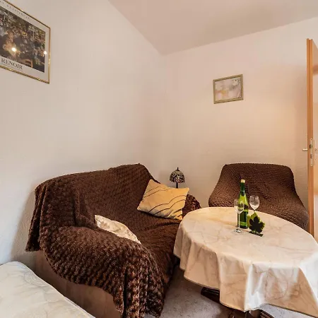 Comfortable In Ediger Eller Eifel Apartment Sankt Aldegund