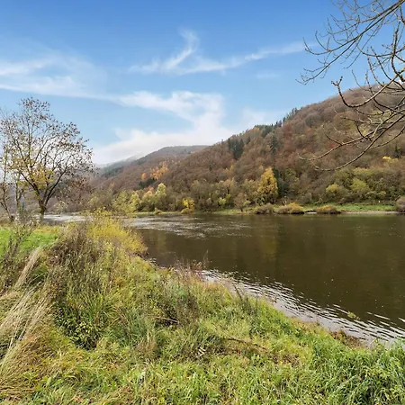 Апартаменты Moselanmut In Ediger-eller *