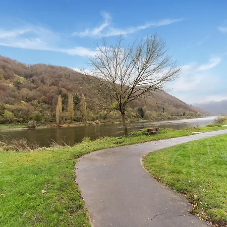 شقة In Ediger Mosel